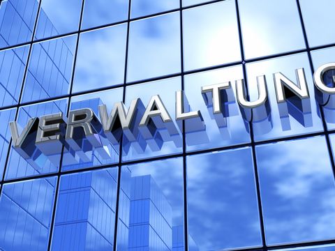 Blaue Fassade - Verwaltung 